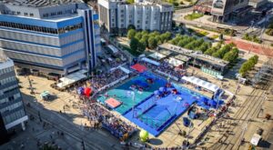 Arena lekkoatletyczna na Rynku w Katowicach - widok z lotu ptaka
